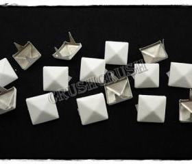 50pcs 14mm White Pyramid Studs Metal Punk ROCK Biker Spikes spots Heavy Duty DIY S513