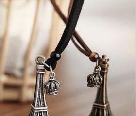 Eiffel Tower Pendant Necklaces 