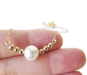 Gold filled pearl necklace - gold beaded necklace - Madeline
