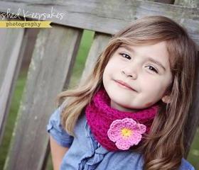Little Girls - Crochet Cowl - Neckwarmer - Scarf - Magenta with Pink Flower