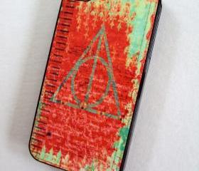 SALE iPhone 4 or iPhone 4S Plastic Case Deathly Hallows Ships from USA