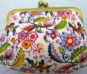 6' Fabby Purse - Flowers
