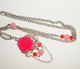 Pink flower necklace