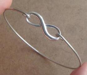 Infinity Bangle Bracelet, Simple Everyday Jewelry, Elegant gift, Bridesmaid Gift, Bridal Wedding Jewelry