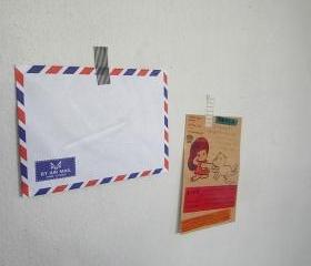 Set of 20 vintage style 16 X 11.5 cm french air mail flat envelope with Airplane graphic inside