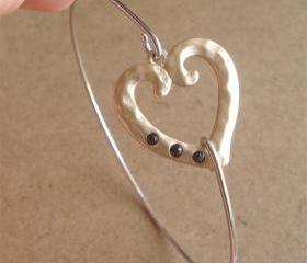 Gold Heart Bangle Bracelet, Simple Everyday Jewelry, Elegant gift, Bridesmaid Gift, Bridal Wedding Jewelry
