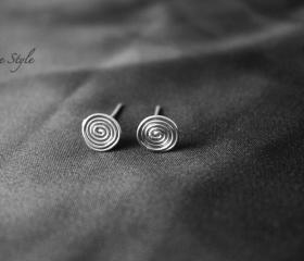 Spiral EarRings Silver Stud EarRings Metal hammered Jewelry Simple work wear Handmade Luxe Style