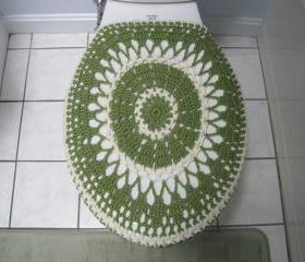 Crochet toilet seat cover or crochet toilet tank lid cover - Tea leaf/Natural (TSC11 or TTL10)