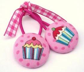 Cupcake Ponytail Buttons