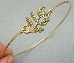 Leaf Bangle Bracelet
