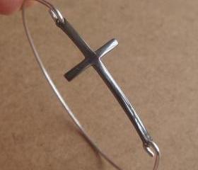 Black Cross Bangle Bracelet, Simple Everyday Jewelry, Elegant gift, Bridesmaid Gift, Bridal Wedding Jewelry