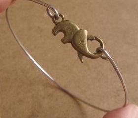 Elephant Bangle Bracelet, Simple Everyday Jewelry, Elegant gift, Bridesmaid Gift, Bridal Wedding Jewelry