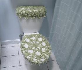Set of 2 Crochet Covers for Toilet Seat & Toilet Tank Lid - fashion yarn-light green (TSTTL10)