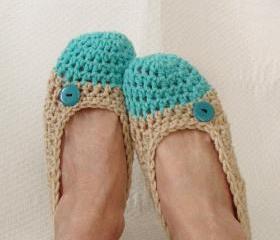Crochet Slippers for Women Two Toned