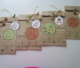 4 Rustic Bear Bags with Coordinating Gift Tags