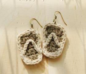 Slipper Earrings PATTERN, SYMBOL DIAGRAM (pdf)