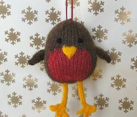 Jolly Robin knitting pattern, toy or decoration for Christmas, pdf pattern with fast shipping
