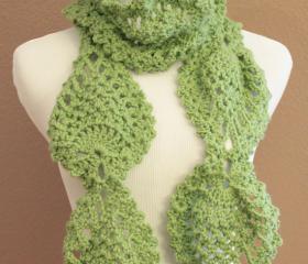 Womens Chunky Scarf Crochet Lace Pineapple Motif Lime Green