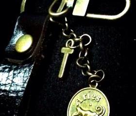 keychain 5 $