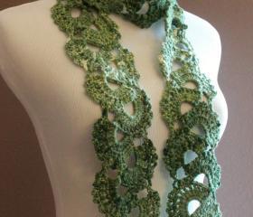 Womens Crochet Scarf Queen Annes Lace Ombre Varigated Multicolor Green