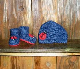 Ladybug Crochet Hat and Booties set in navy blue, newborn infant girls, ready to ship.