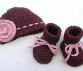 Newborn Crochet Hat and Booties set, infant girls, ready to ship.
