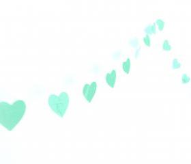 Laminated garland with paper light blue hearts