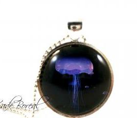 Purple jellyfish glass pendant necklace-Deep ocean series