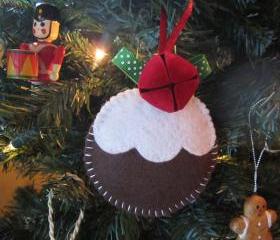 Felt Christmas Pudding Decoration