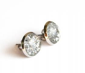 Sparkling silver post earrings with round glass cabochon and glitters