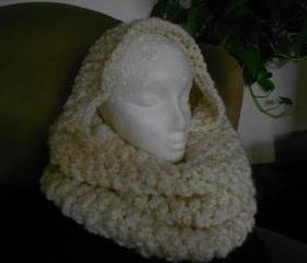 Chunky Crochet Cowl