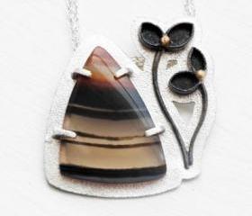 exturized Sterling Silver Ring. Oxidized. 18kt Gold. Brazilian Agate. Oval Chain. OOAK. FOLIUM Agate 2 Pendant. Handmade by Maria Goti Joyas