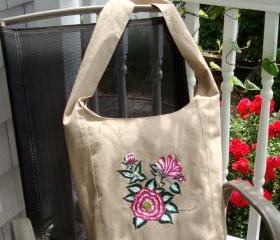 Crossbody Hobo Bag with Magenta and White Flowers