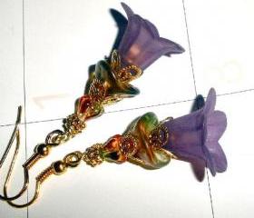 Lilac flower earrings FREE SHIPPING gold plate and Czech glass