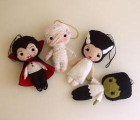  Halloween Pack - Dracula, Frankenstein, Bride, Mummy pdf Patterns
