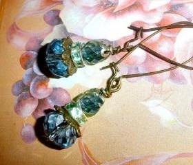 Gorgeous blue earrings - FREE SHIPPING Blue Sparkle Swarovski and Czech crystal