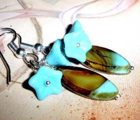 Gorgeous flower earrings FREE SHIPPING Turquoise and brown Czech glass flowers unique beads