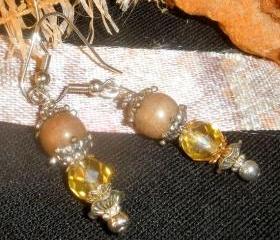 beaded dangle earrings in champagne and golden topaz