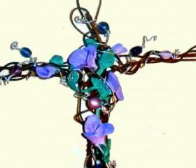 GORGEOUS wall cross rusted wire flowers and beads