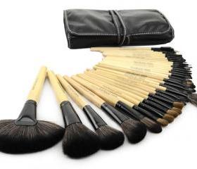 32 pcs Makeup Brush Kit Makeup Brushes with Leather Case - Wood