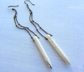 White spike Howlite stone Long earrings with antique brass plated ball chain, boho fashion, autumn fashion, fall fashion.