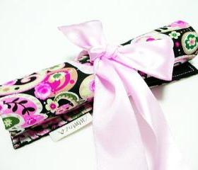Art Organizer - Pink Colorful Paisley