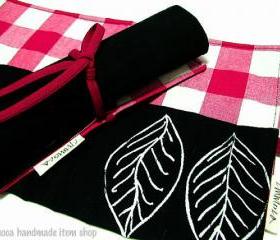 Art Organizer - Black and Red