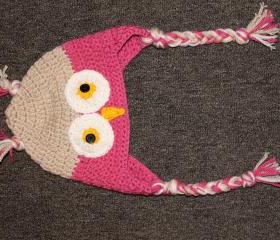 Crocheted owl hat (sizes from newborn to adult available)