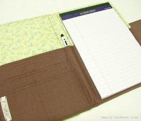 List Taker - Romantic Botanical Garden with many pockets