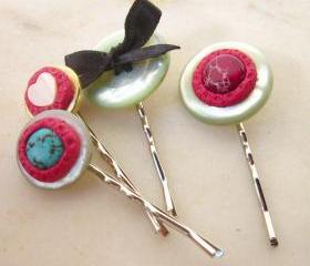 Vintage buttons and stones bobby pins - set of four