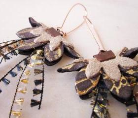 Leather earrings in beige, grey and golden tones