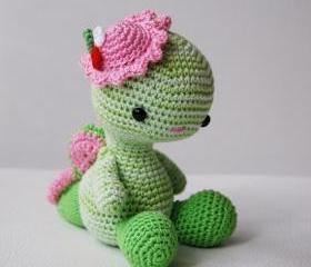 Amigurumi Pattern - Miss Dragon