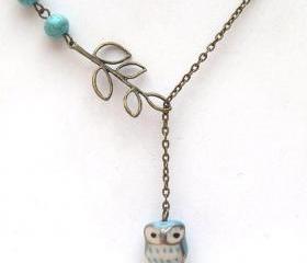 Fancy Antiqued Brass Leaf Turquoise Porcelain Owl Necklace