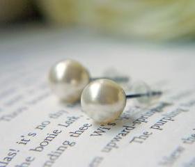 Cream White Pearl Post Earrings. Titanium Earrings. Swarovski Crystal Pearl.